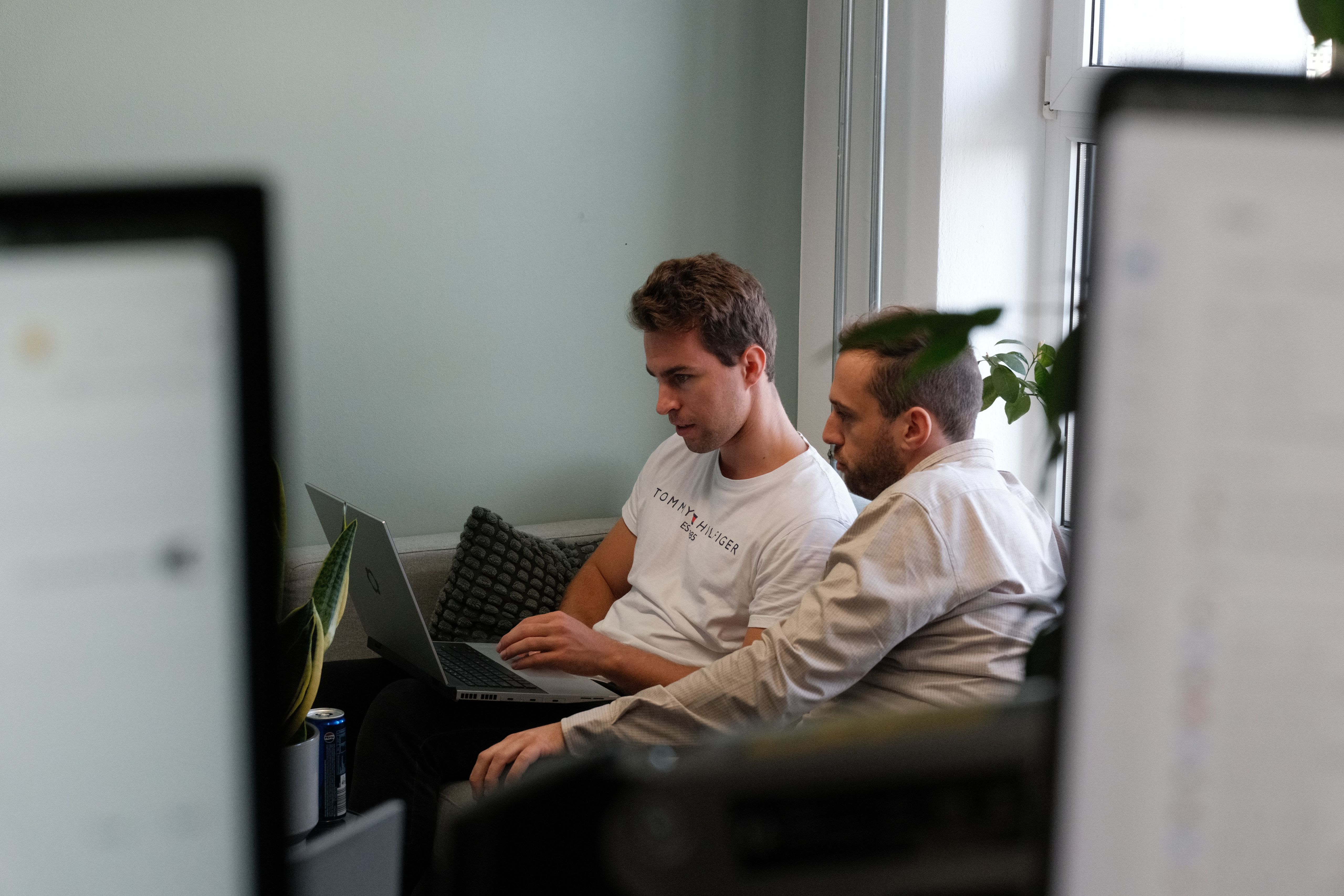 Team collaboration and scaling illustration